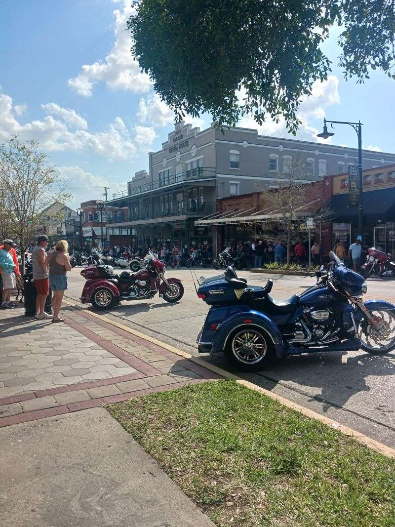DeLand