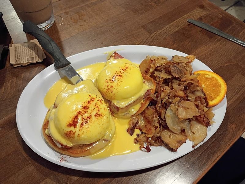 Eggs Benedict That Breaks All the Rules
