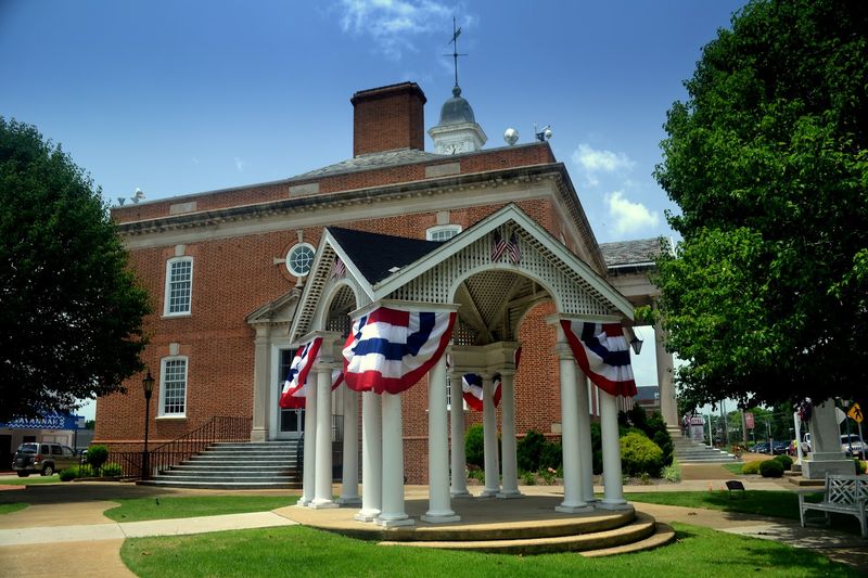 Why This Tennessee Town Is Worth Visiting Now