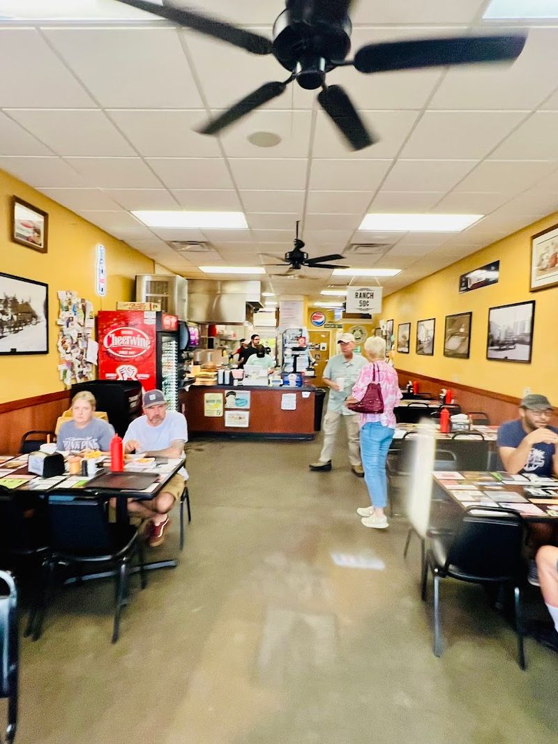 Why Locals And Road-Trippers Keep Coming Back