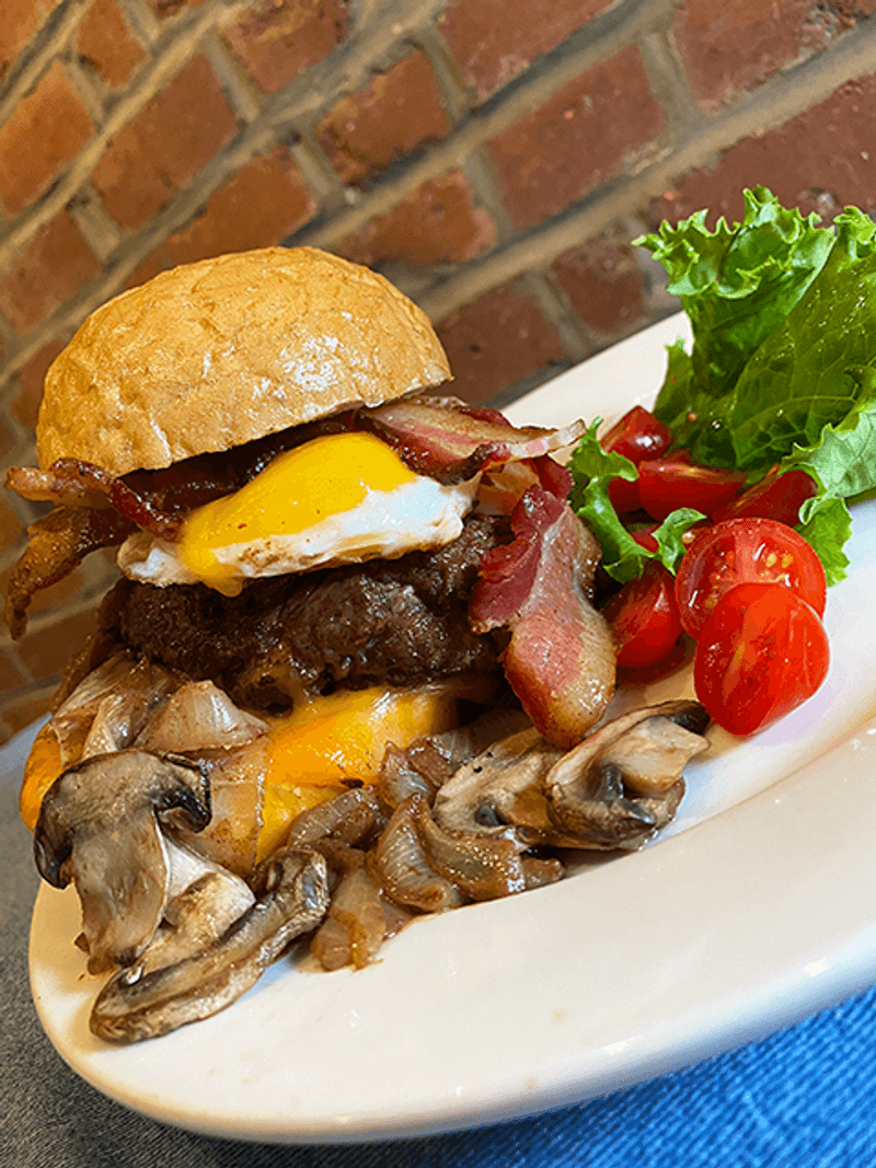 Why Tessaro's Belongs on Your Pennsylvania Burger List
