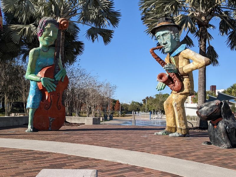 This 11-Acre Florida Park Is Filled With Oversized Whimsical Sculptures