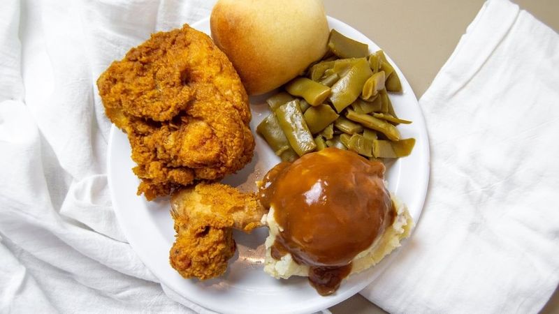 Legendary Fried Chicken That Earns Its Own Fan Club