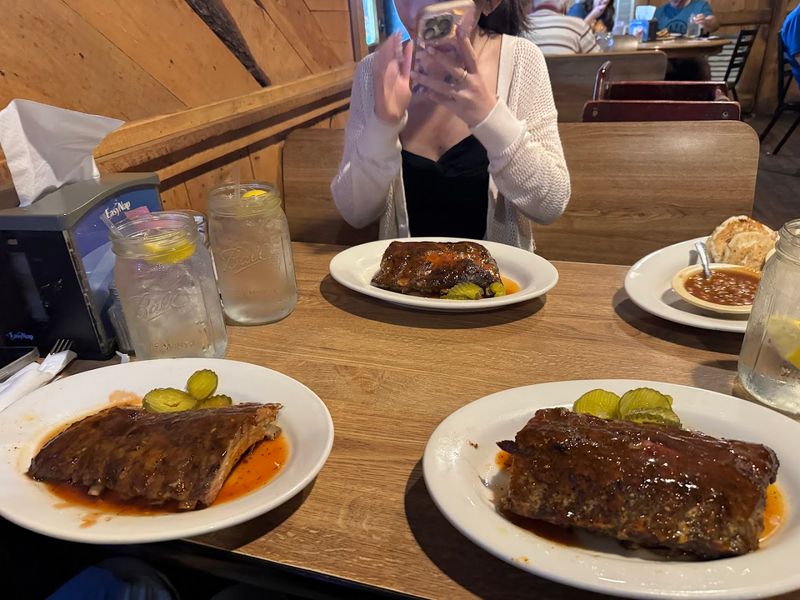 Fall-Off-The-Bone Ribs and Smoky Pulled Pork Keep People Coming Back