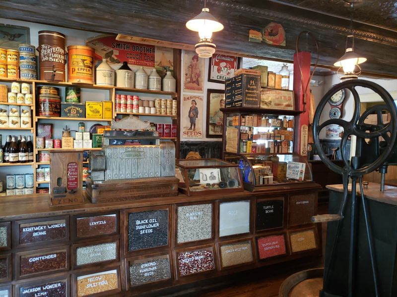 What Shoppers Actually Bought in 1908