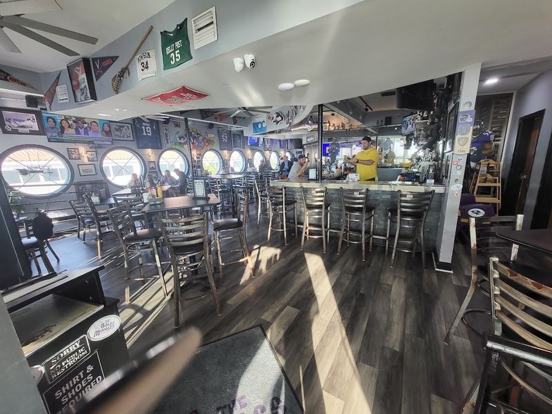 Sports Bar Atmosphere With Serious Food