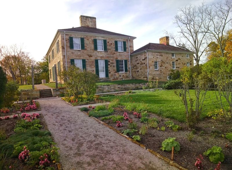 Adena&rsquo;s Historic Mansion: Architecture That Frames a New State