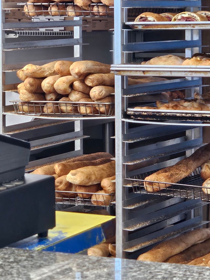 Fresh-Baked Italian Bread Is Still the Main Attraction