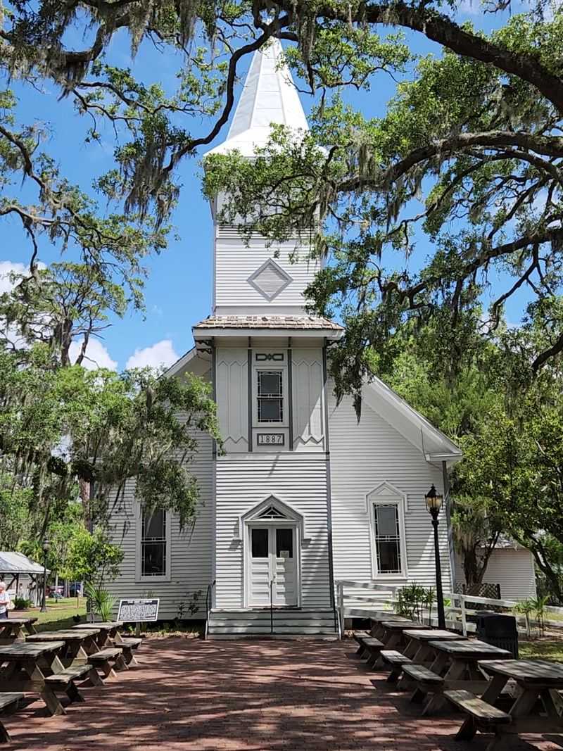 The Historic Cemetery Connection