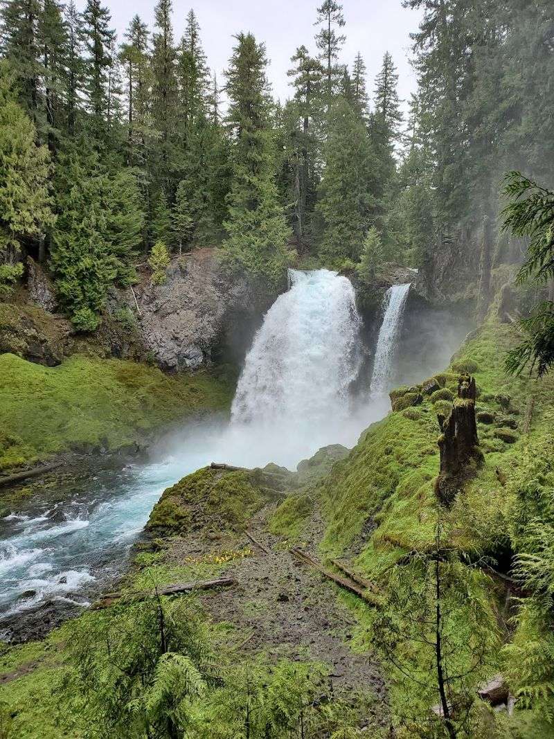 Sahalie & Koosah Falls Loop &mdash; McKenzie River, OR