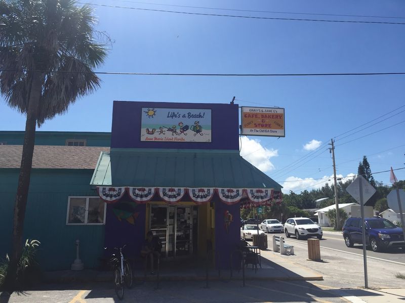 Ginny's & Jane E's Café