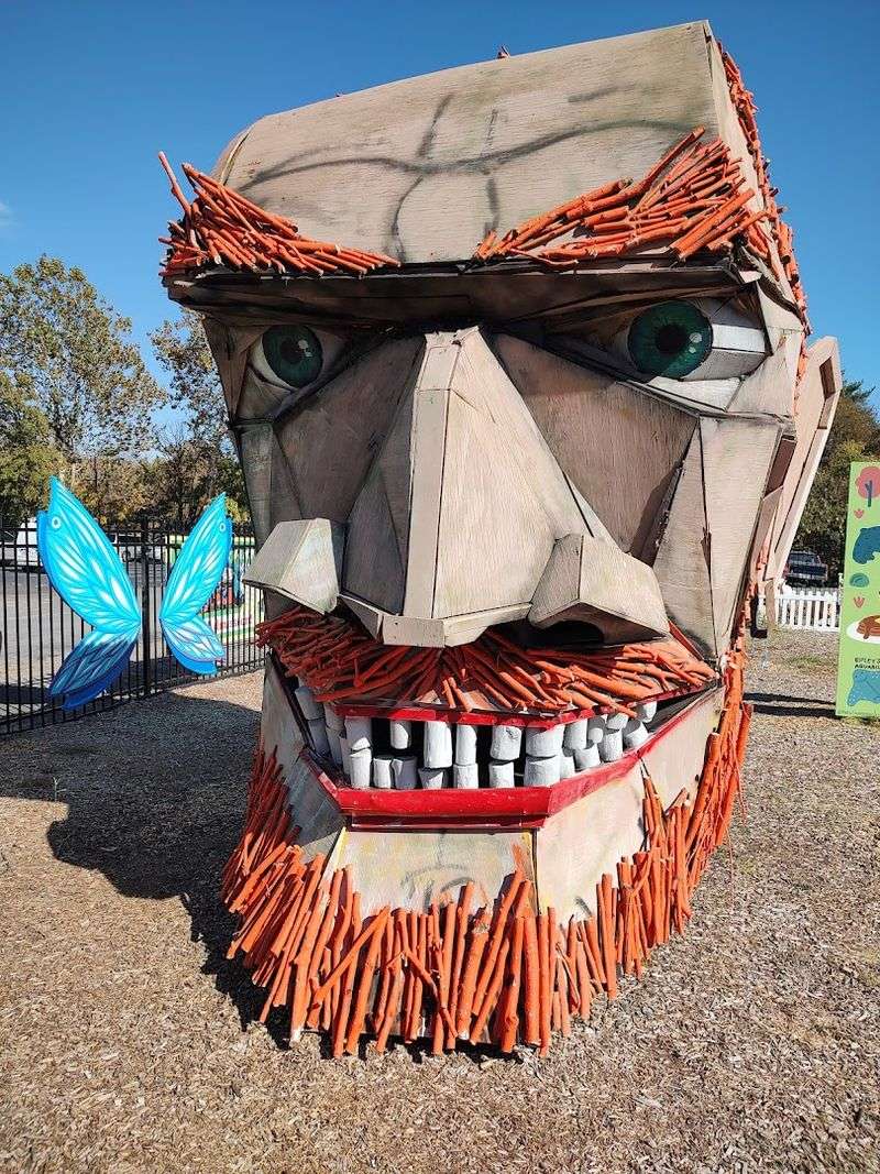 Home of the USA's First Outdoor Selfie Park