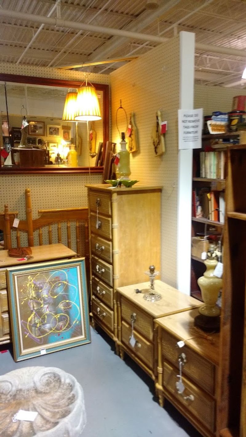 Furniture Finds And Loading Tips