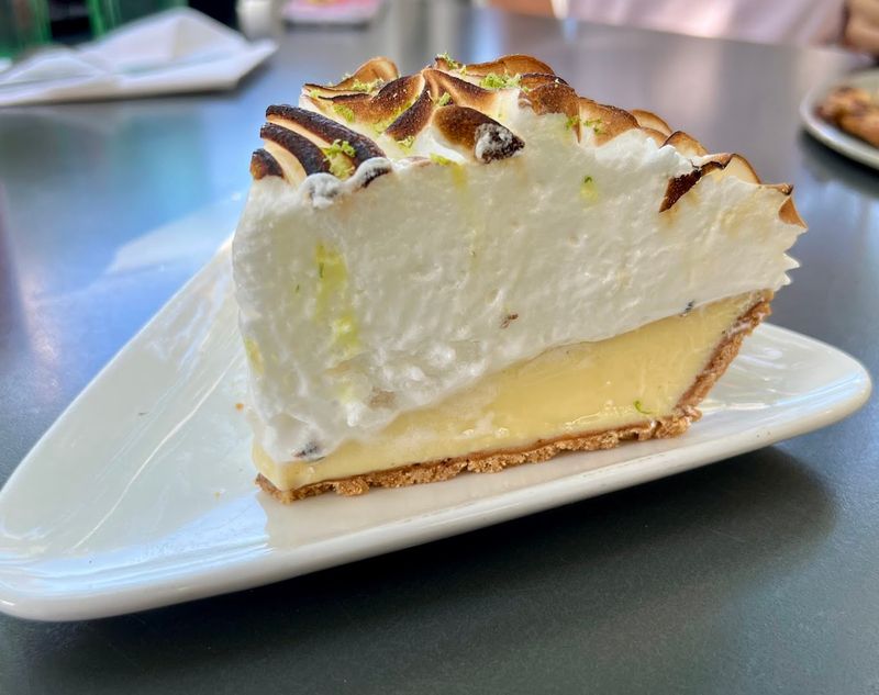 Moondog Cafe & Bakery