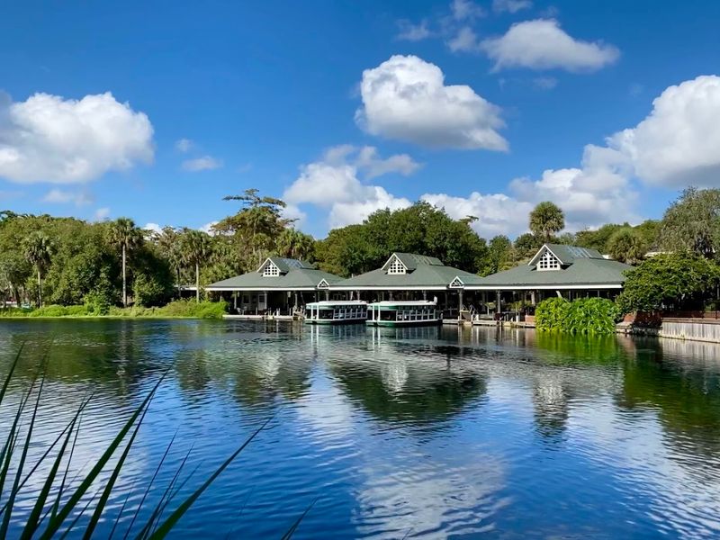 Affordable Entry, a Cafe, and a Gift Shop That Complete the Day