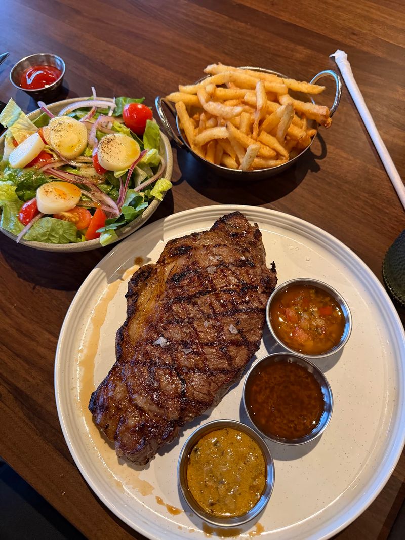 A Three-Course Steakhouse Dinner for Just $40 in Florida? Yes, Really