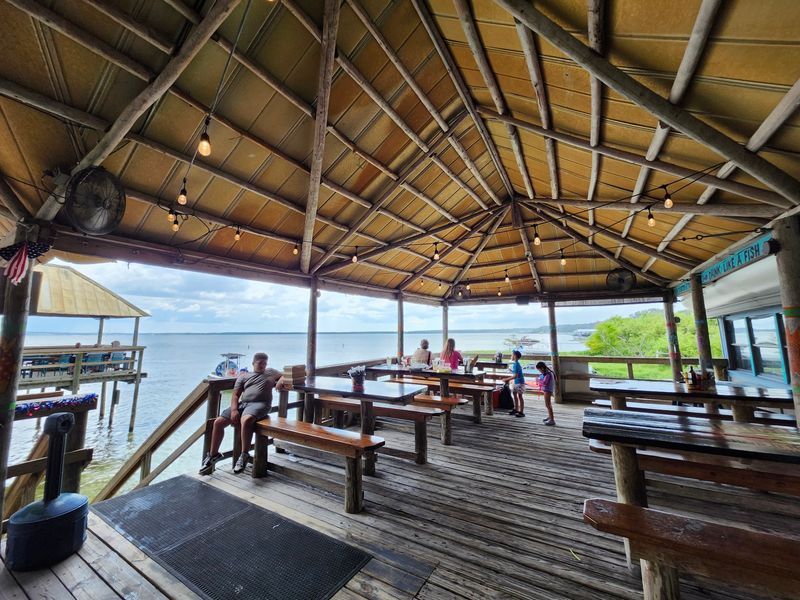 Gator Joe's Beach Bar & Grill (Ocklawaha)
