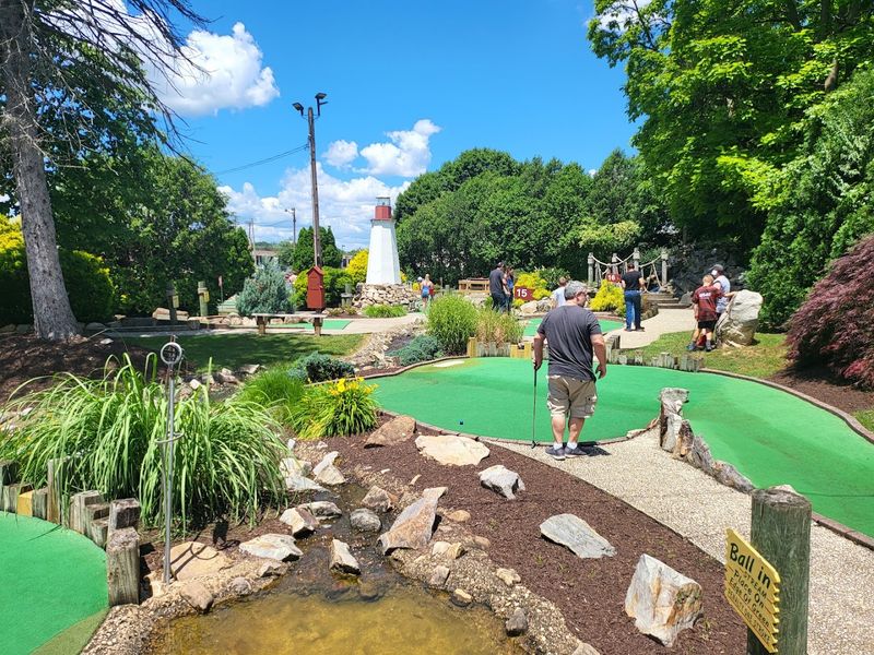 27-Hole Miniature Golf That Keeps You Smiling