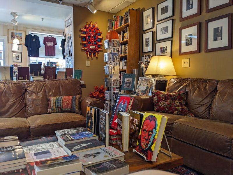 Why Landmark Booksellers Is a Must-Visit for Tennessee Book Lovers