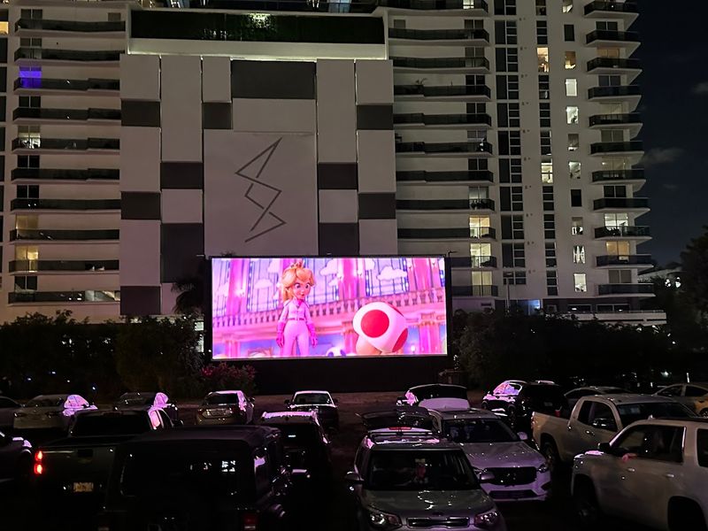 Authentic Immersive Movie Experience