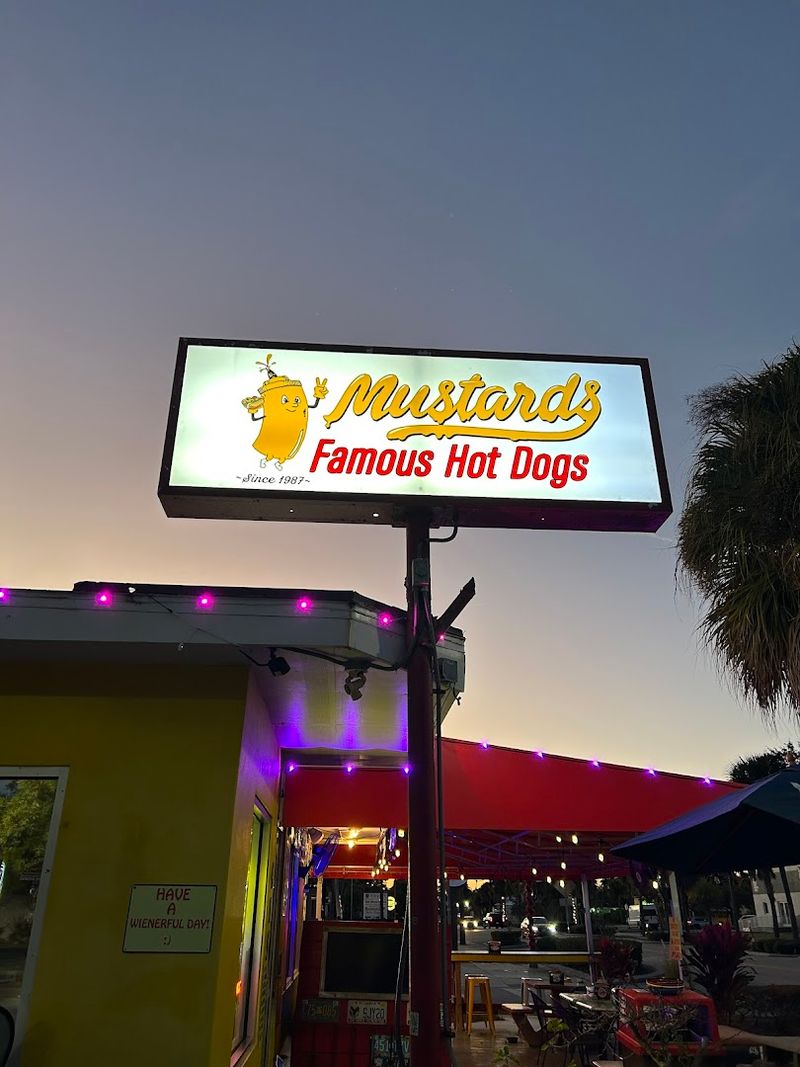 Mustard's Famous Hot Dogs (Melbourne)
