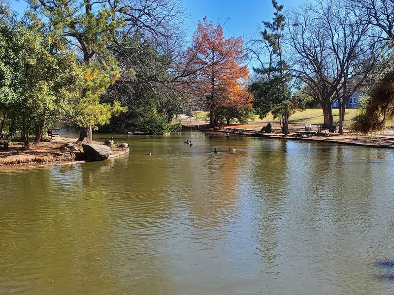 Riverside Camping And Picnic Areas