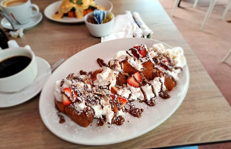 Desserts That Stop the Room