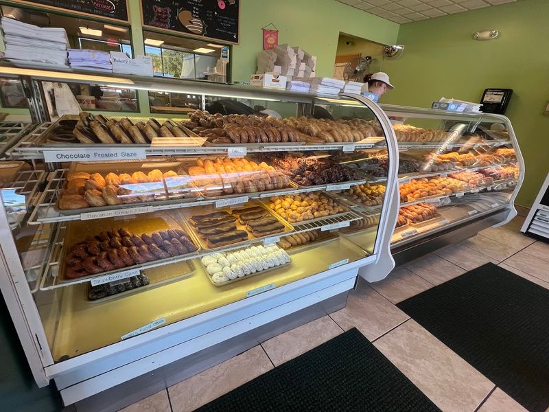 Opening at 5 AM Sharp for Early Bird Donut Lovers