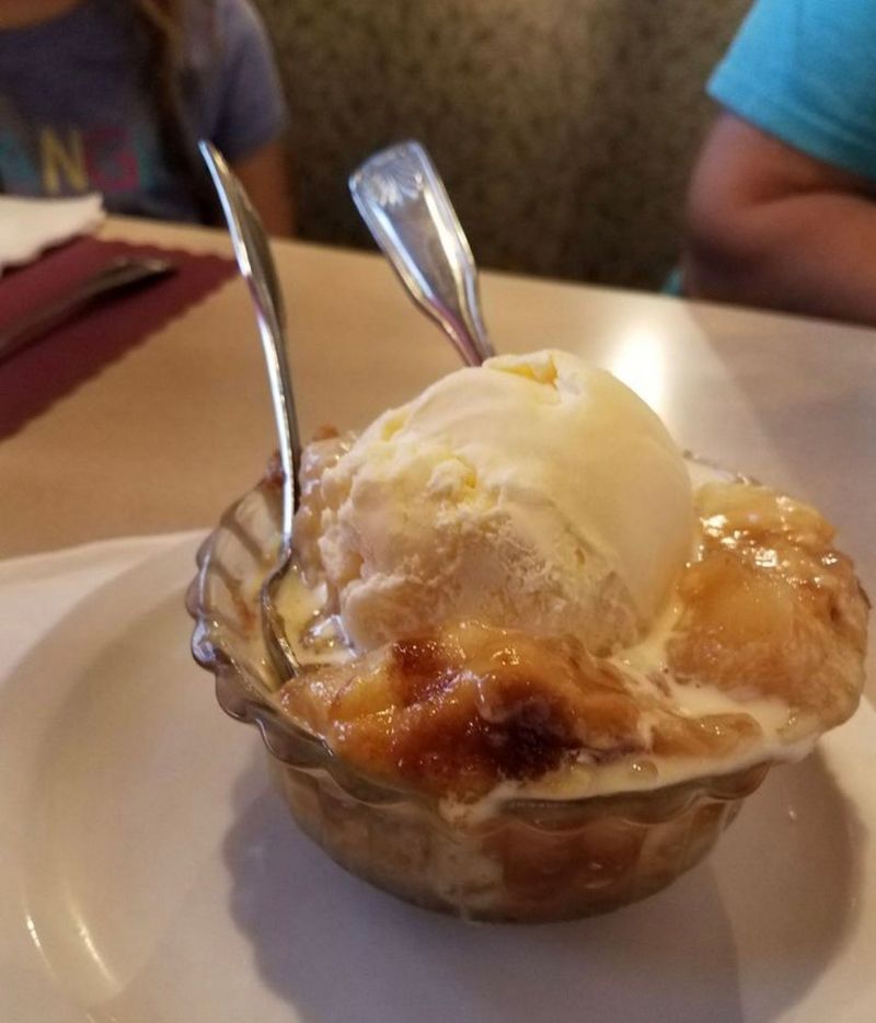 Peach Cobbler Worth Saving Room For