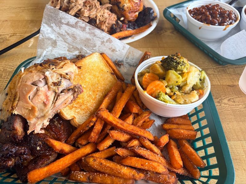 Pearl Country Store & Barbecue (Micanopy)