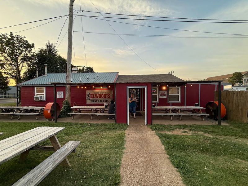 Why Elwood's Shack Stands Out in a City Full of Great BBQ