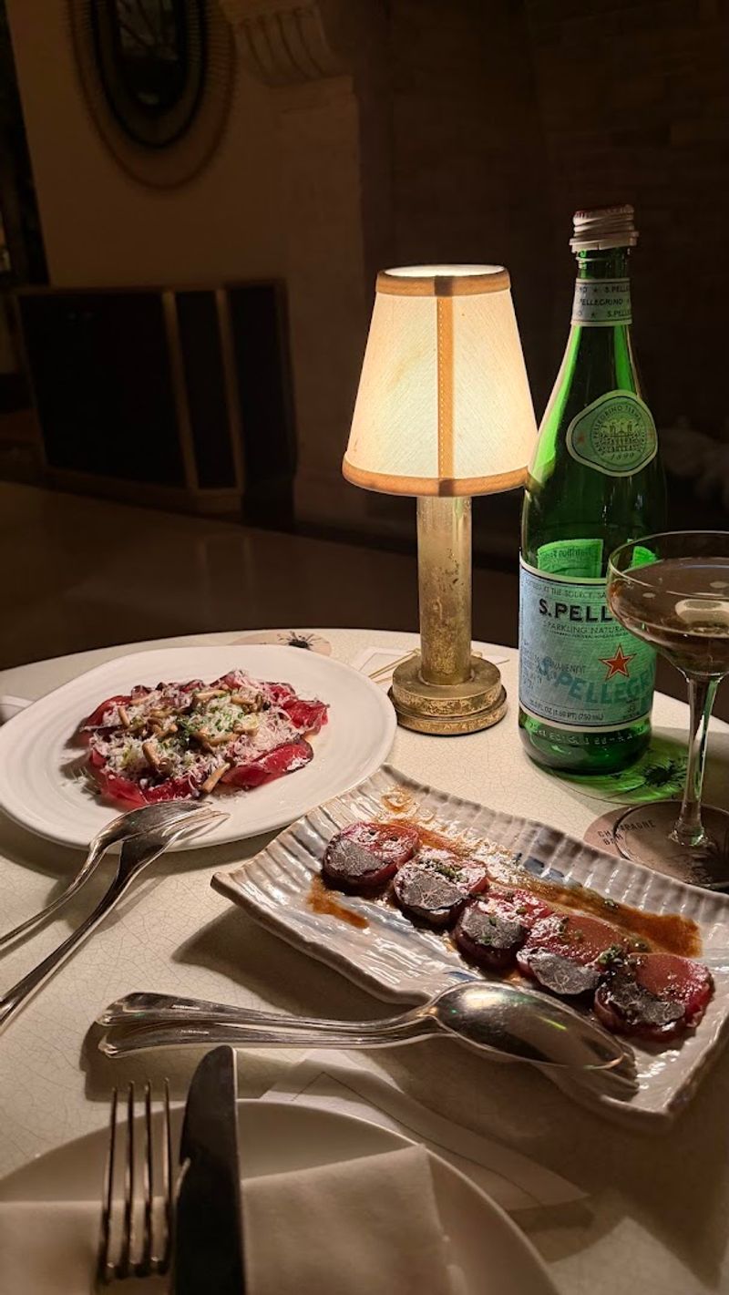 Small Plates That Complement the Drinks