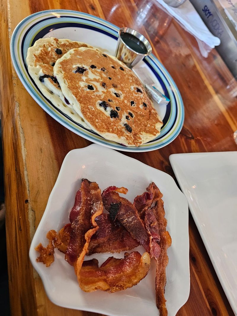 Banana Pancakes That Rival The Bread