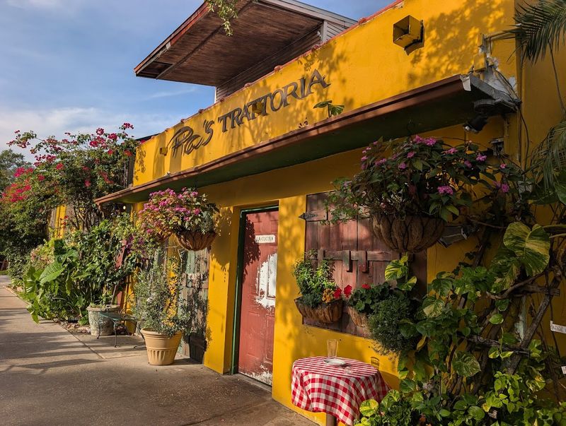 Pia's Trattoria (Gulfport)