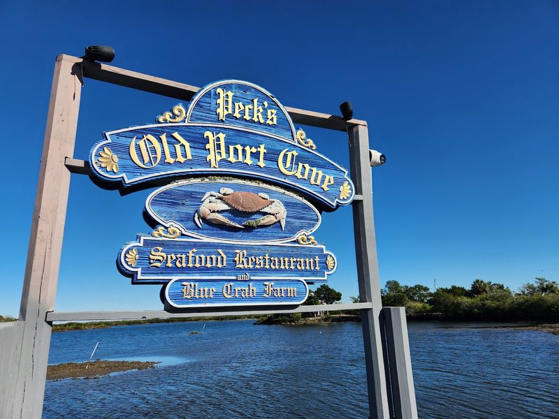 Peck's Old Port Cove (Ozello)