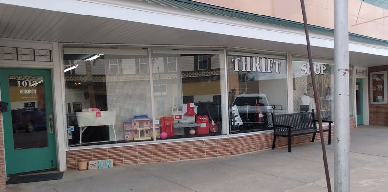 Ellis Community Thrift Shop (Ellis)