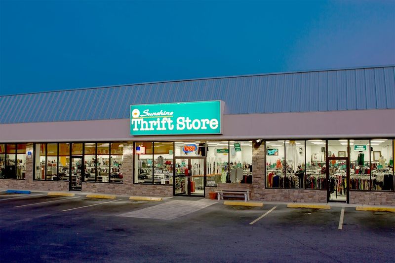 Sunshine Thrift Store (Tampa)