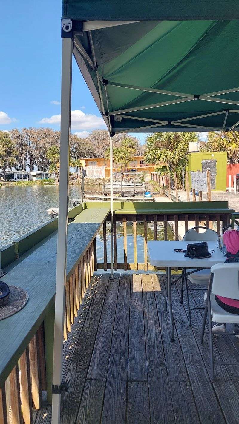 Fish Camp Lake Eustis (Tavares)