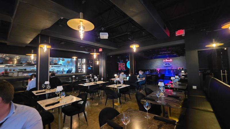 Why La Romanita Keeps Earning Repeat Visitors