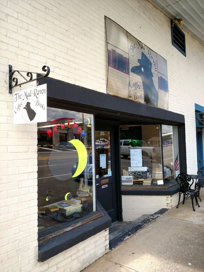 The Mad Raven Coffee And Books, Sparta