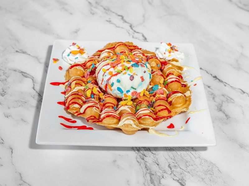 Bubble Waffles Fresh From the Iron