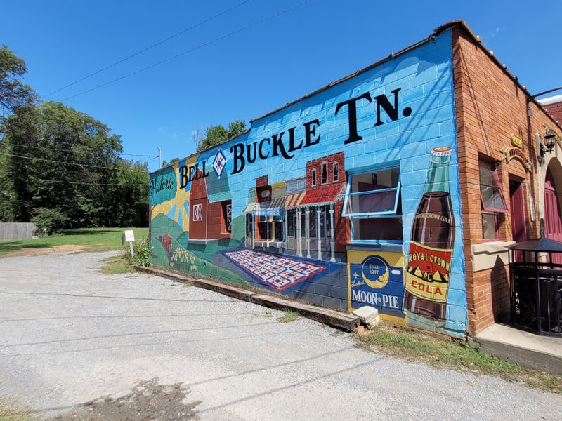 Bell Buckle's Claim to Fame: Festivals, Crafts, and Small-Town Traditions