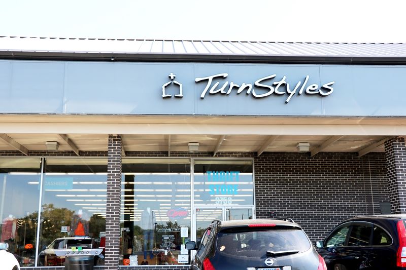 TurnStyles Thrift (Overland Park)