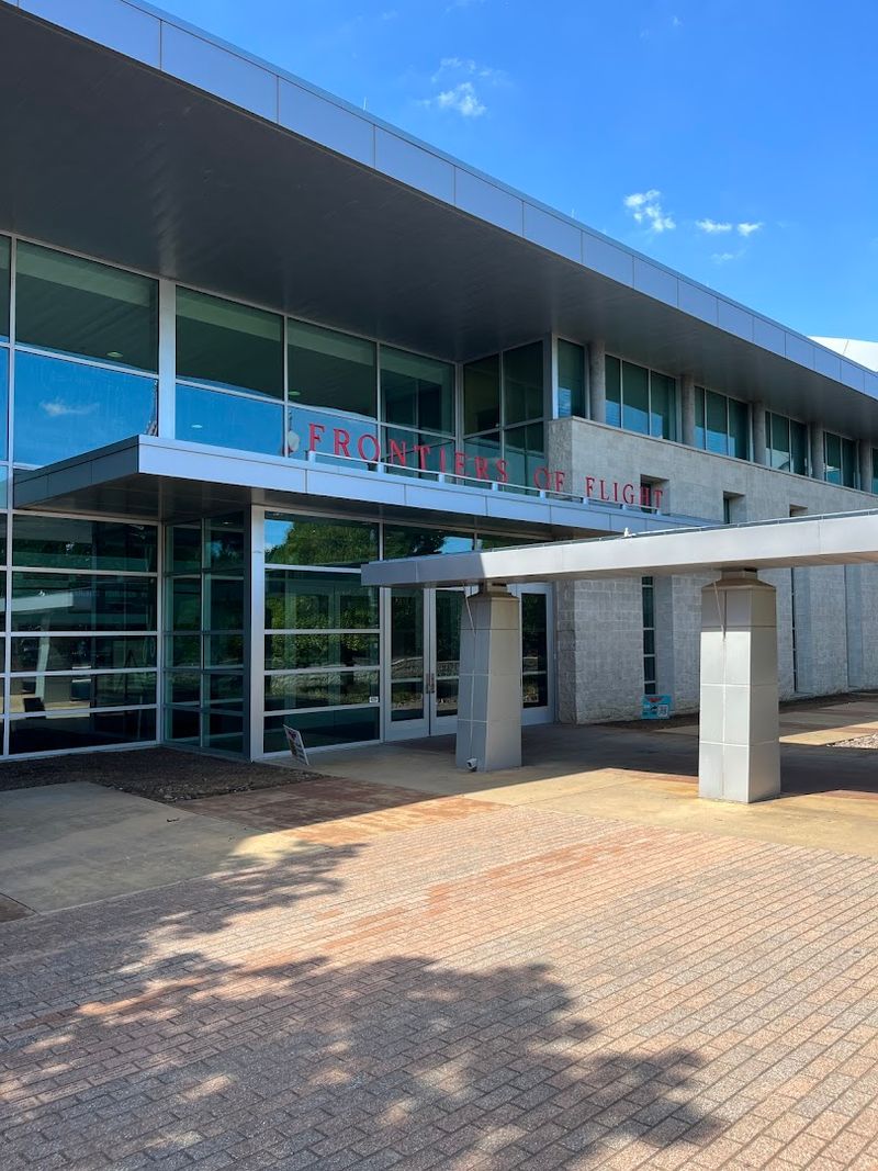 Convenient Location Right Next to Love Field Airport