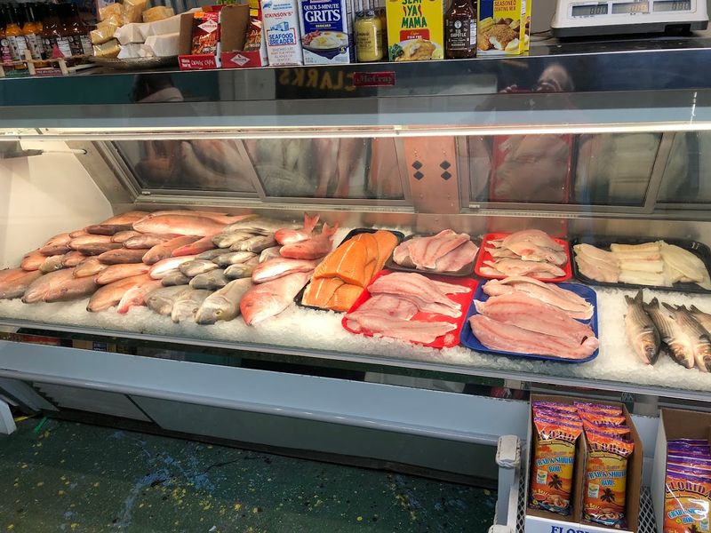 A Seafood Market Where You Can Buy Your Own Catch