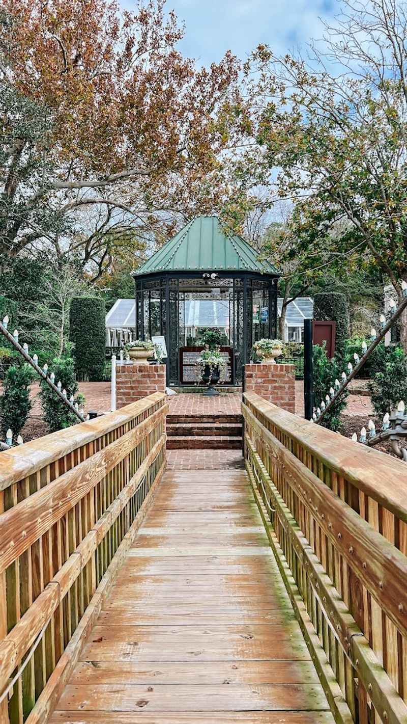 Family Friendly, Accessible Moments