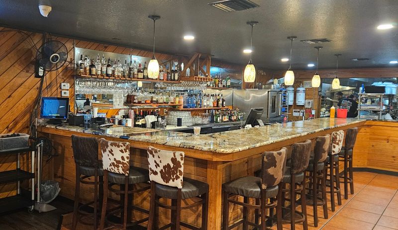 Service, Value, and Old Florida Charm
