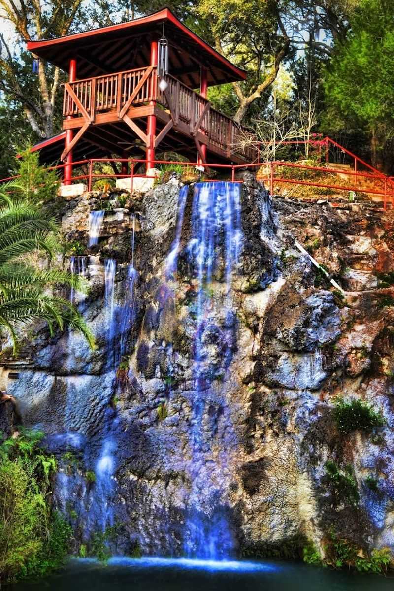 Cedar Lakes Woods and Gardens (Williston)