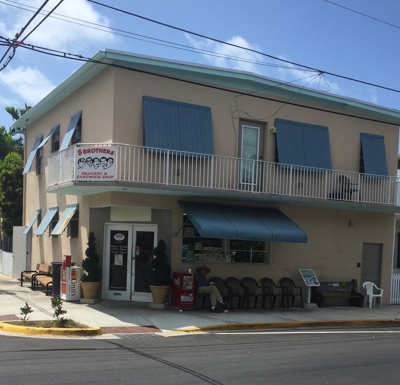 5 Brothers Key West - Coffee & Cubanos (Key West)