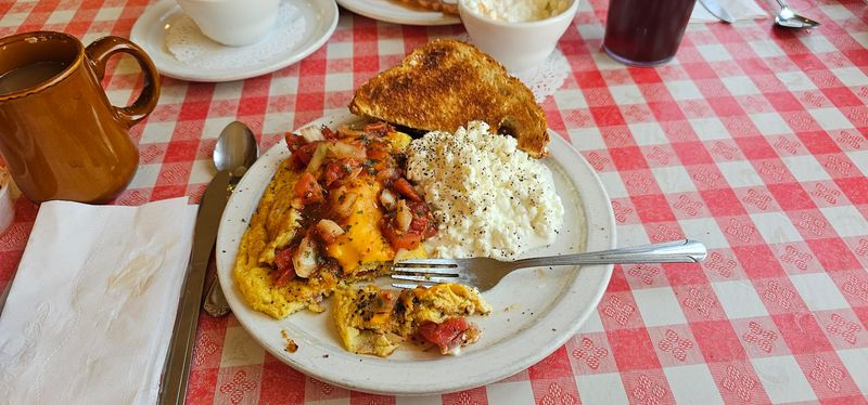 Breakfast Omelet with House Salsa